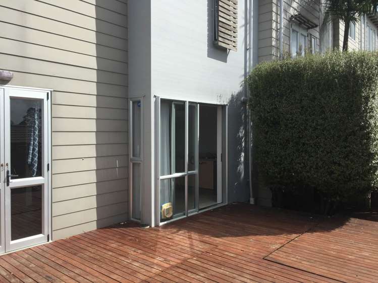 52 Albionvale Road Glen Eden_1