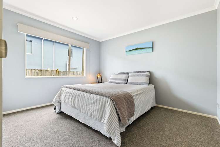 23 Huntington Park Drive Greenhithe_10