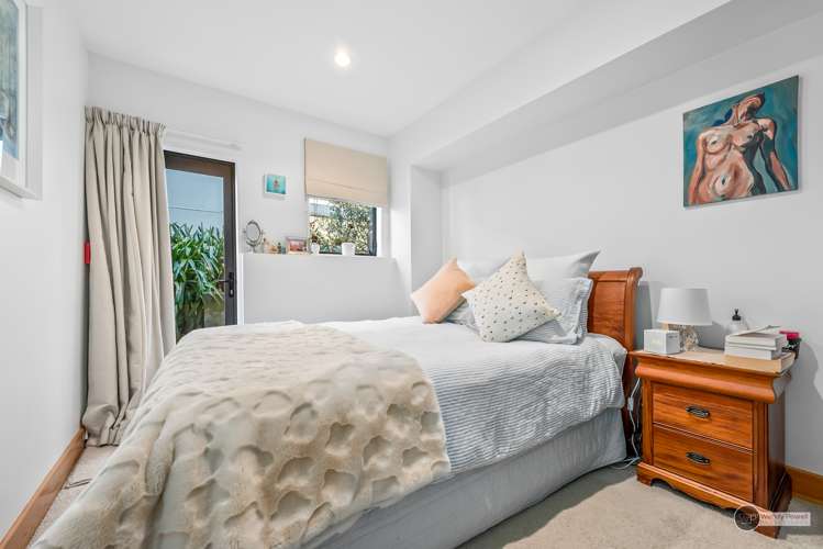 30a Connaught Terrace Brooklyn_17