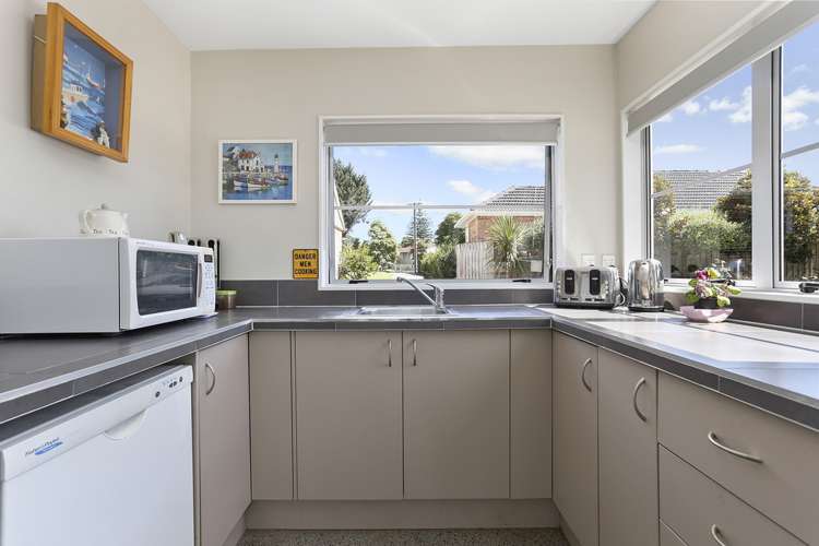 6b Pirangi Street Point England_8