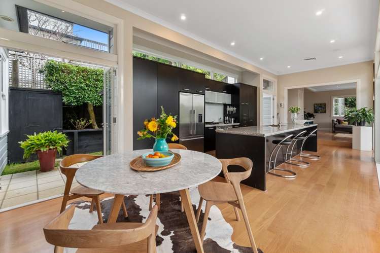 21 Saint Aubyn Street Devonport_5