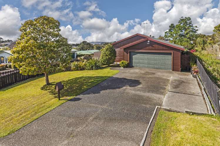 9 Dobell Road Stanmore Bay_19