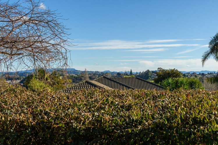 5 Corwen Avenue Hairini_3