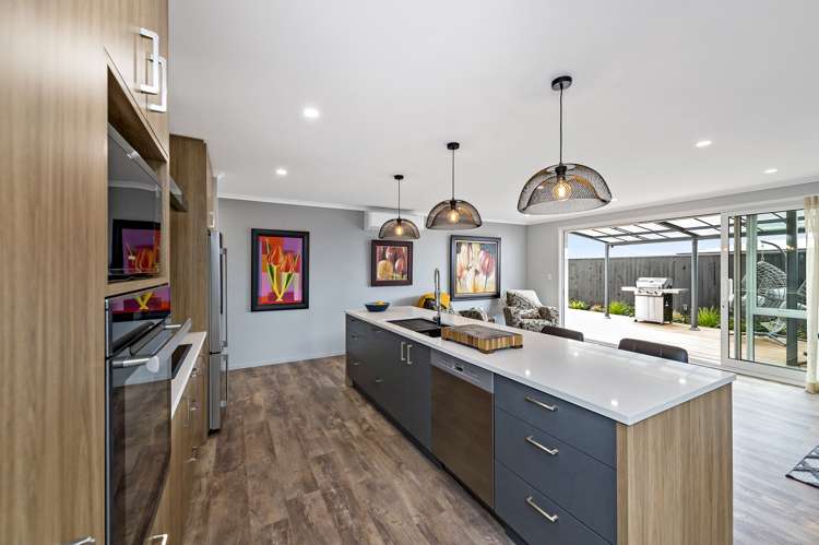 28 Whitehorn Drive Lincoln_5