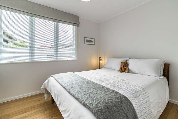 34 Weybridge Crescent Glen Innes_12