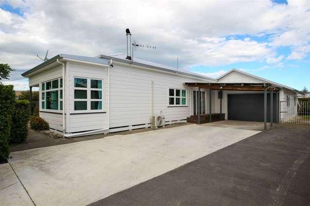 305 Willowpark Road North Hastings_1