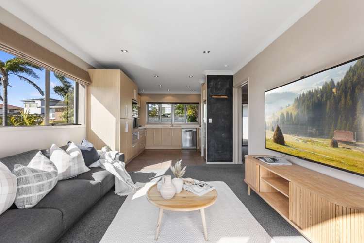 28 Andrew Place Otumoetai_5