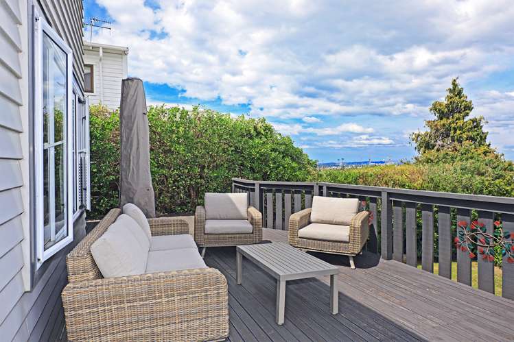 6 Guys Hill Road Hospital Hill_6