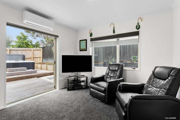 3a Sispara Place Beach Haven_10