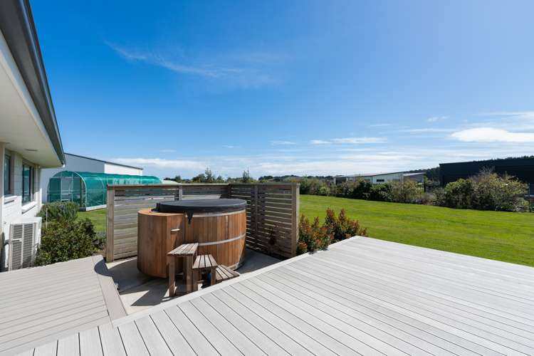 8 Carex Grove Foxton Beach_12