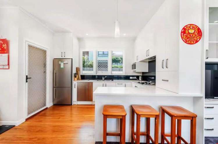 47 Northboro Road Belmont_10