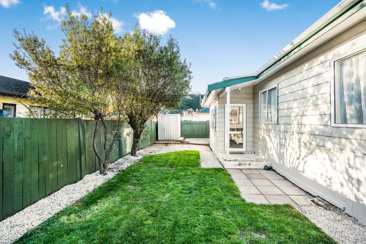 5 Glenbrook Grove Naenae_20