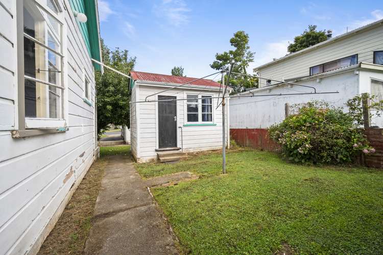 7 Wren Street Taihape and Surrounds_16