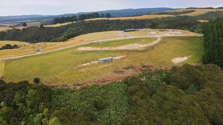 99 Kahu Ridge Road Taieri Mouth_9