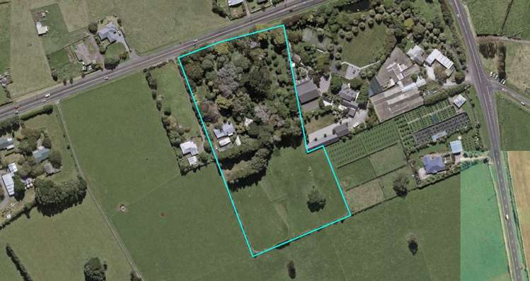 1252 Devon Road Sentry Hill_14