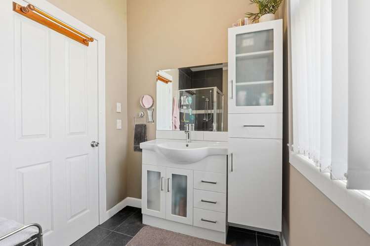 9 Cambridge Street Pahiatua_18