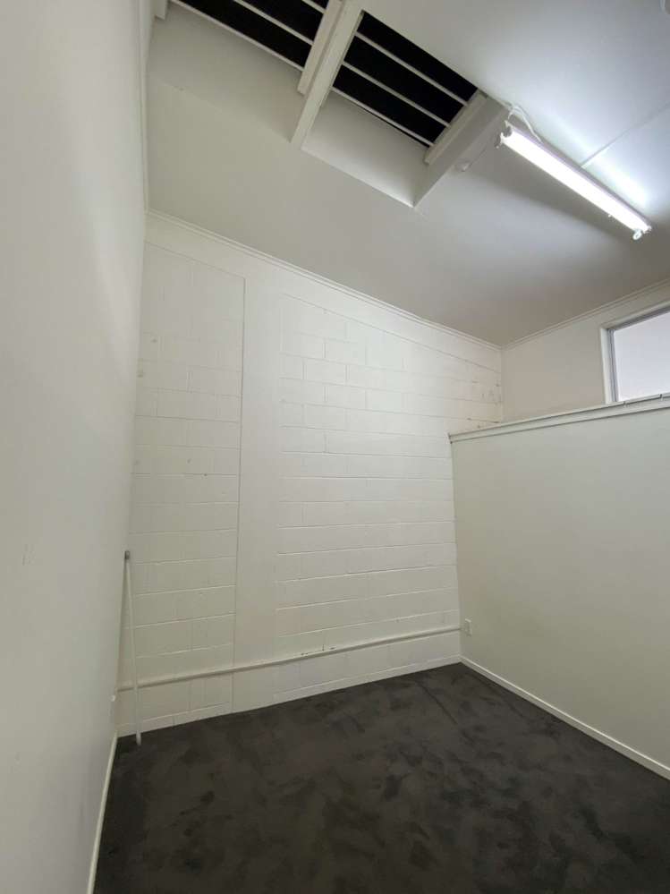 24A Queens Road Panmure_6