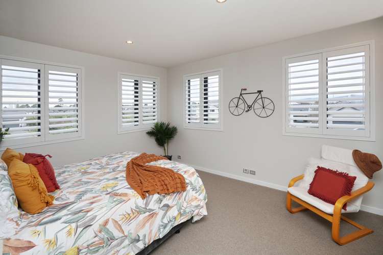 59 Waterstock Way Parklands_15