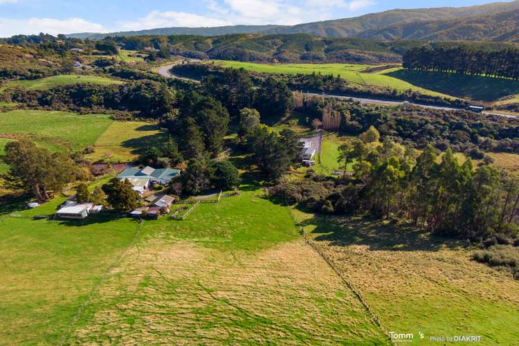 1458b State Highway 2 Kaitoke_17