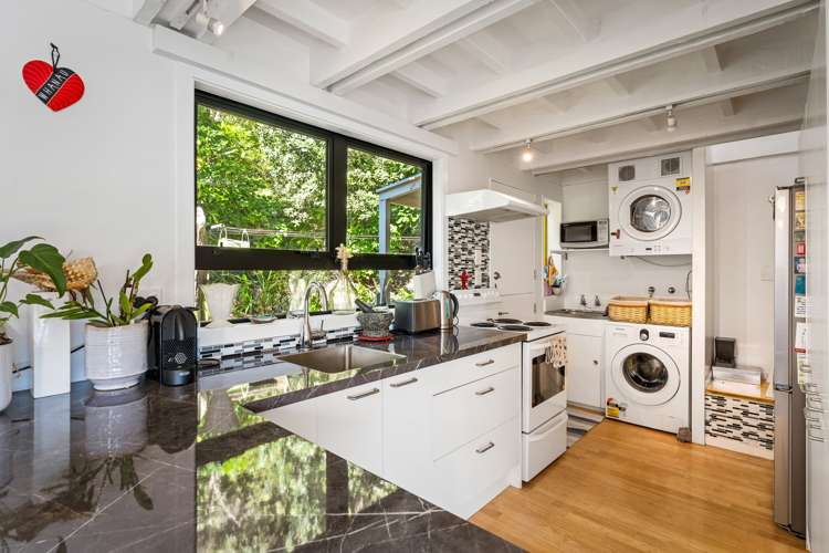 5/8 Elphinstone Avenue Strathmore Park_8