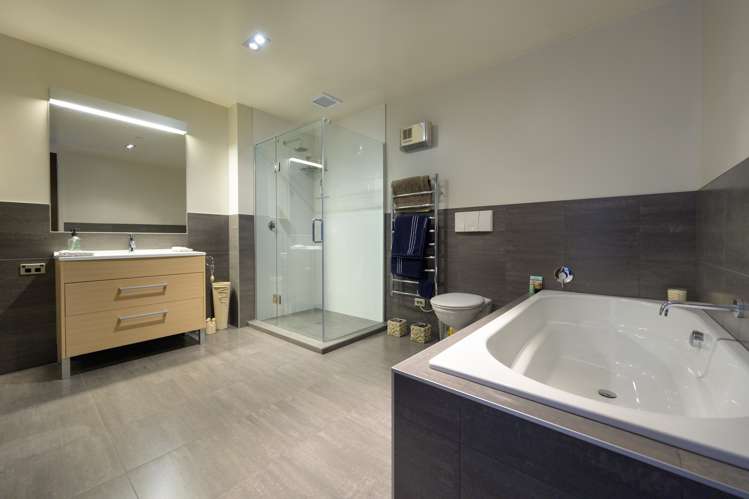 101/283 Wakefield Quay Stepneyville_15