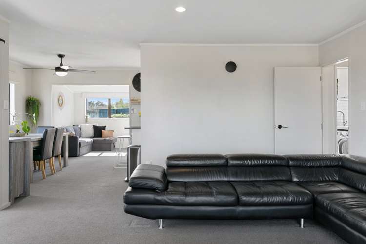 12 Holland Grove Richmond Heights_8