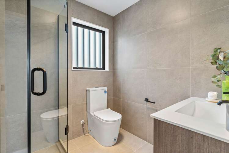 3/81 Vodanovich Road Te Atatu South_13