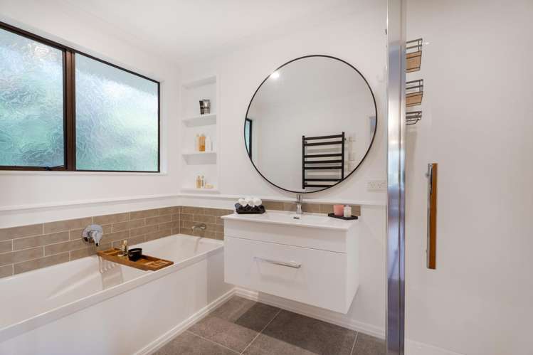 53 Arawhata Street Porirua East_18