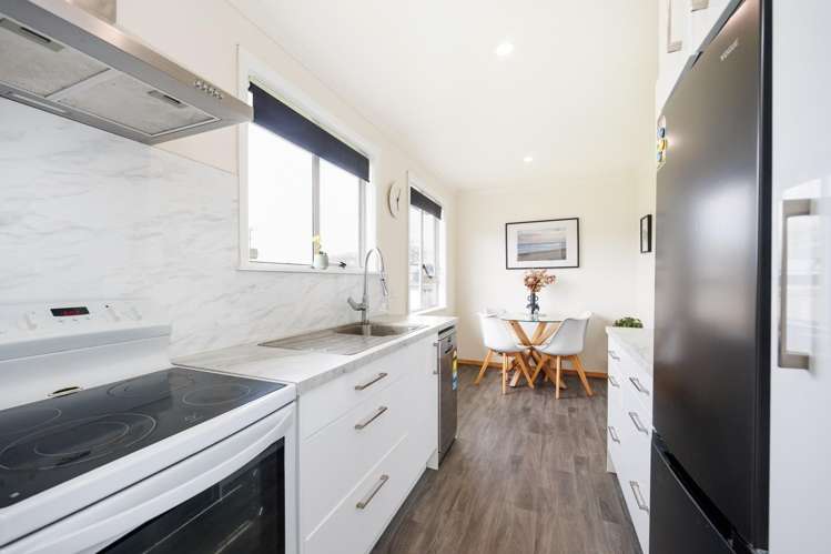 9 Edinburgh Street Feilding_10