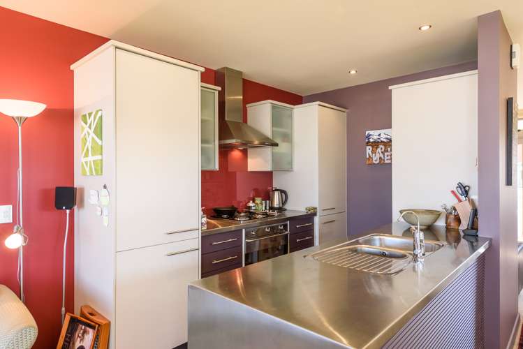 87/305 Evans Bay Parade Hataitai_4