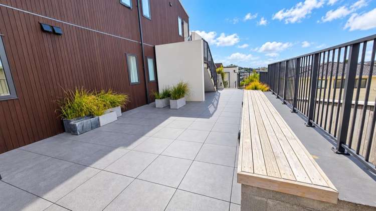  9/2 Hindmarsh Street Johnsonville_14