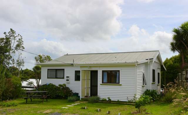 120 Greenslade Road Raglan_2