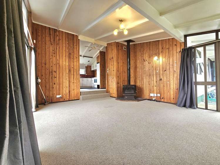 12 Heaphy Street 2169_6