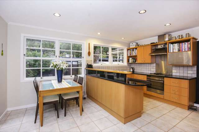 68 Waima Crescent Titirangi_2