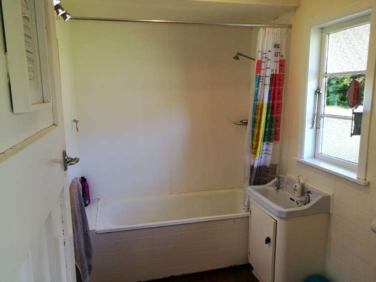 8 Pukio West Road Kahutara_12