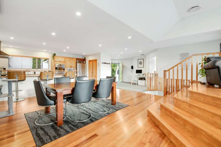 13 Deborah Place Okura_30