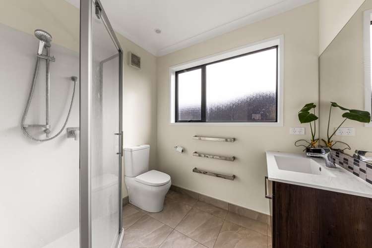 216 Harris Drive Silverdale_14