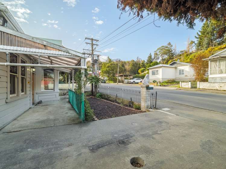 112 Glen Road The Glen_13