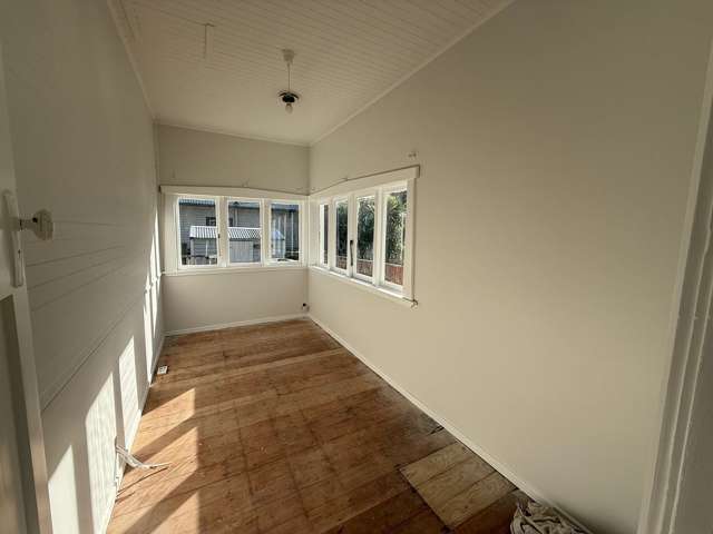 526 Adelaide Road Berhampore_4