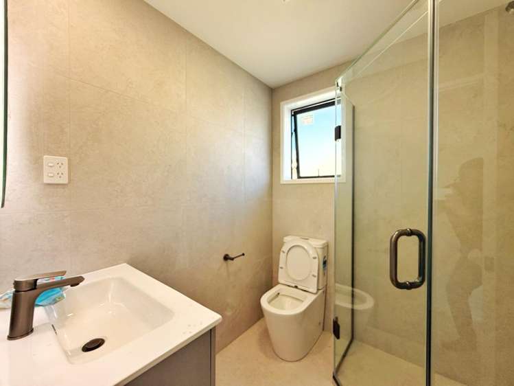 94A West Harbour Drive 11426_8