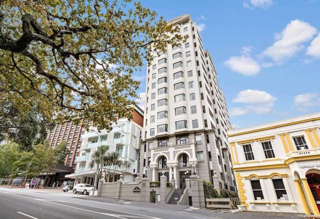 Newly Renovated Connaught Apartment