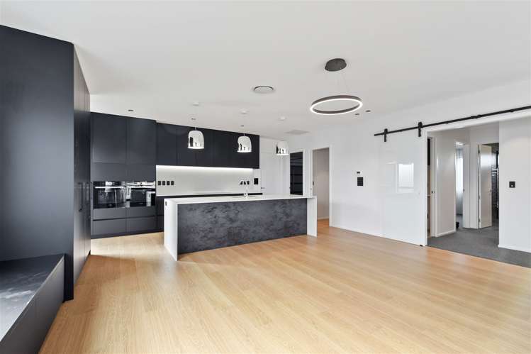 301 Horsham Downs Road Rototuna North_10