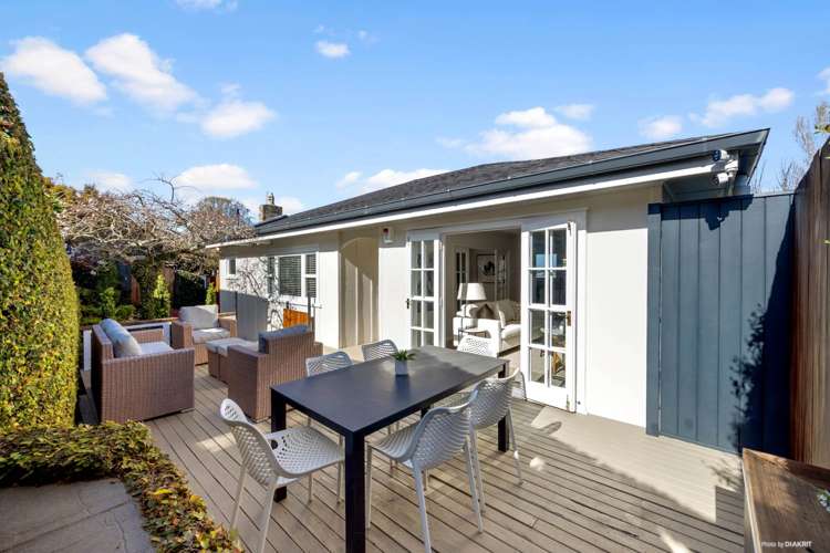 39 & 39A Ngatiawa Street_0