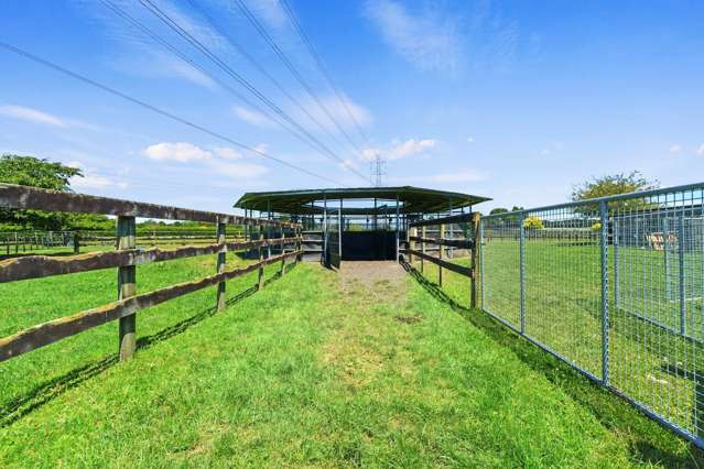 3714 Cambridge Road Leamington_1