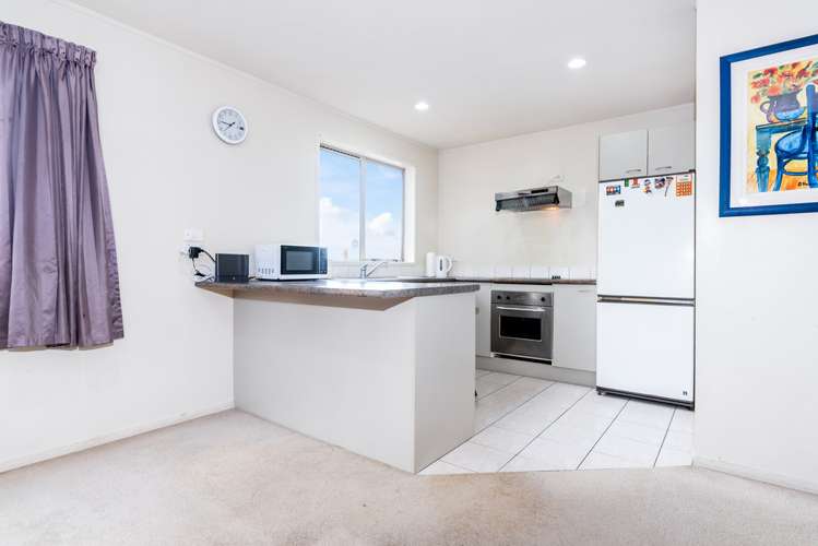 6 Dovey Place Massey_6