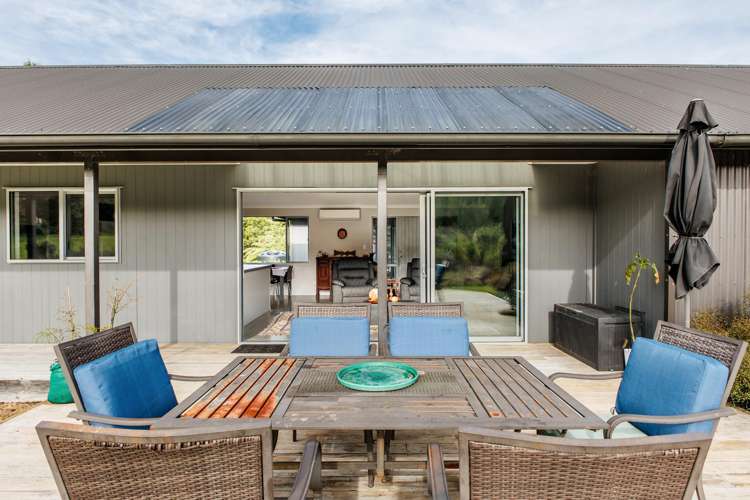 693A Stanley Road Wainui_15