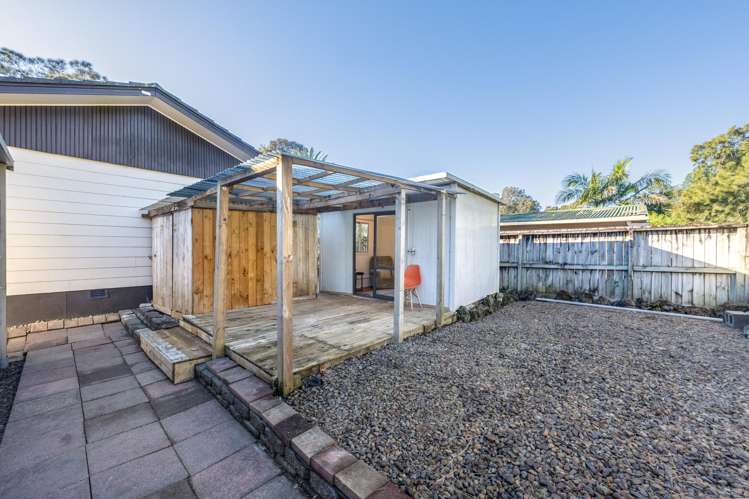 12 Sandrine Avenue Clover Park_20