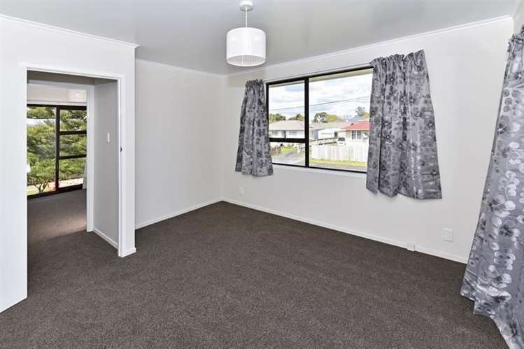2 Mcdougall Street Manurewa_9