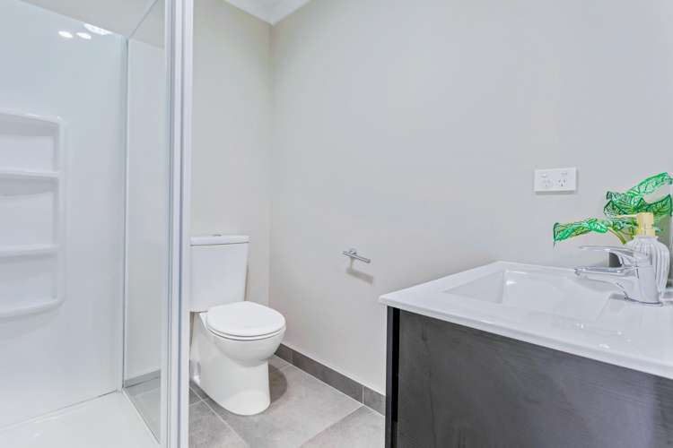 9 Kerewhenua Crescent Hobsonville_9