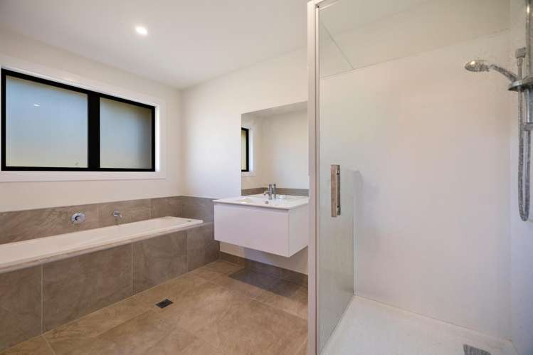 37 Headley Drive Lower Shotover_13